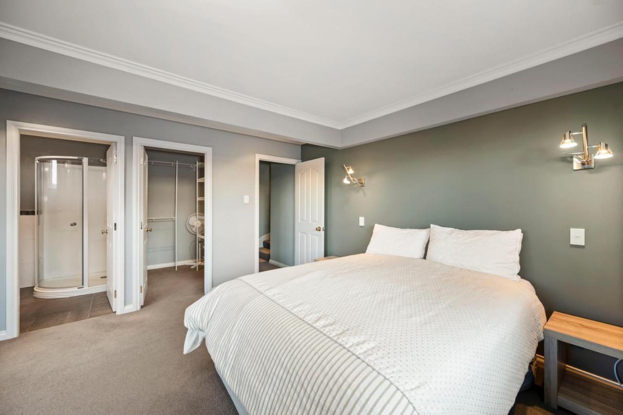 Taupo Escape - Rainbow Point Holiday Home Eksteriør bilde