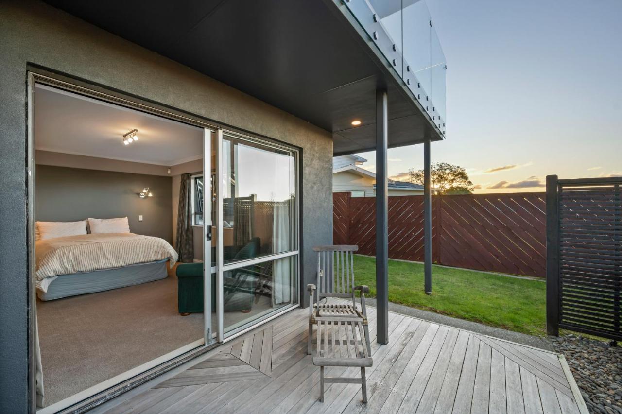 Taupo Escape - Rainbow Point Holiday Home Eksteriør bilde