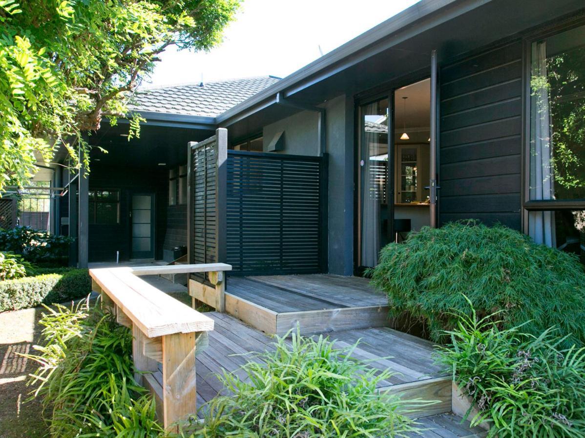 Taupo Escape - Rainbow Point Holiday Home Eksteriør bilde